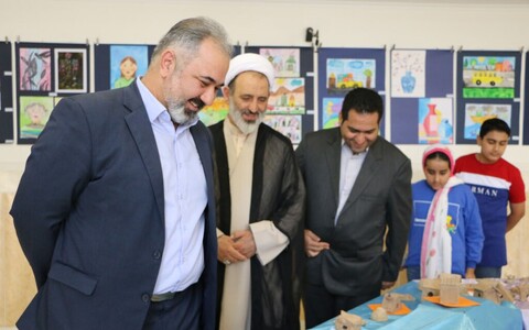 تصاویر/ افتتاحیه نمایشگاه «به رنگ تابستان» در سمنان