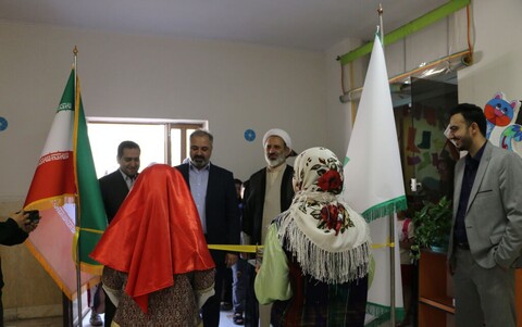 تصاویر/ افتتاحیه نمایشگاه «به رنگ تابستان» در سمنان