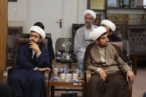 تصاویر / دیدار طلاب طرح امین با نماینده ولی فقیه در استان همدان