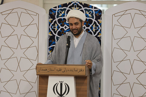 تصاویر / دیدار طلاب طرح امین با نماینده ولی فقیه در استان همدان