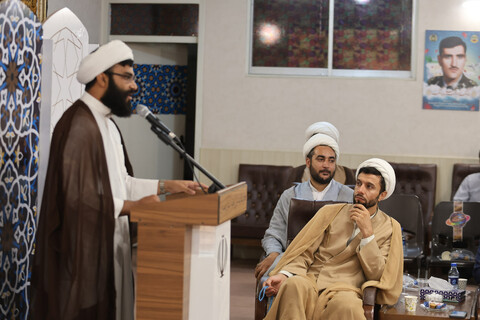 تصاویر / دیدار طلاب طرح امین با نماینده ولی فقیه در استان همدان