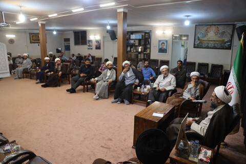 تصاویر / دیدار طلاب طرح امین با نماینده ولی فقیه در استان همدان