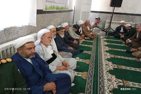 تصاویر/ برگزاری مراسم هفته وحدت در شهر باینگان پاوه