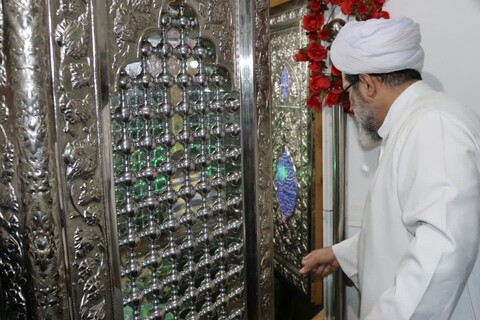 تصاویر/ برگزاری همایش یاوران وقف و مراسم غبارروبی و عطرافشانی آستان مقدس امامزاده علی اکبر (ع) مهدی‌شهر