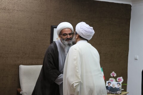 تصاویر/ دیدار مدیرکل، کارکنان ستادی و کارکنان ادارات اوقاف شهرستان سمنان و مهدی‌شهر با نماینده ولی فقیه در استان سمنان