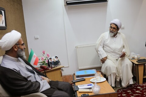 تصاویر/ دیدار مدیرکل، کارکنان ستادی و کارکنان ادارات اوقاف شهرستان سمنان و مهدی‌شهر با نماینده ولی فقیه در استان سمنان