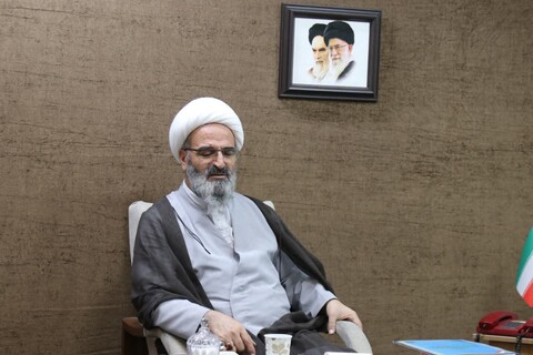 تصاویر/ دیدار مدیرکل، کارکنان ستادی و کارکنان ادارات اوقاف شهرستان سمنان و مهدی‌شهر با نماینده ولی فقیه در استان سمنان