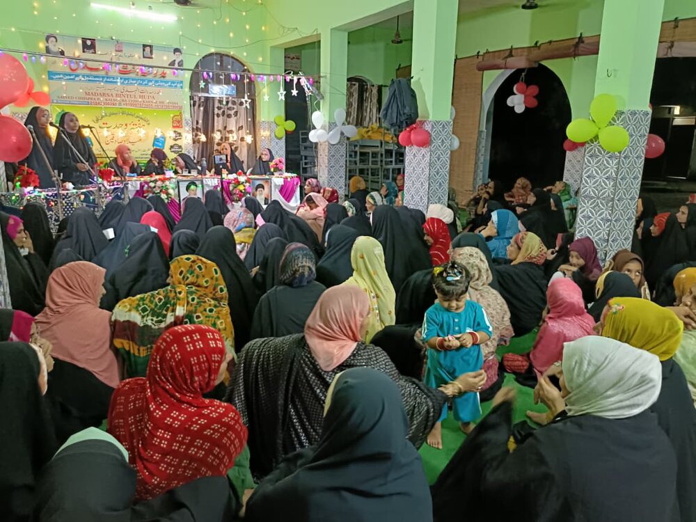 وحدت محض نعرہ نہیں، بلکہ زندگی کا وہ اصول ہے جس پر چل کر امت تفرقے سے نکل کر ایمان و اخوت کی روشنی میں سانس لے سکتی ہے، مقررین