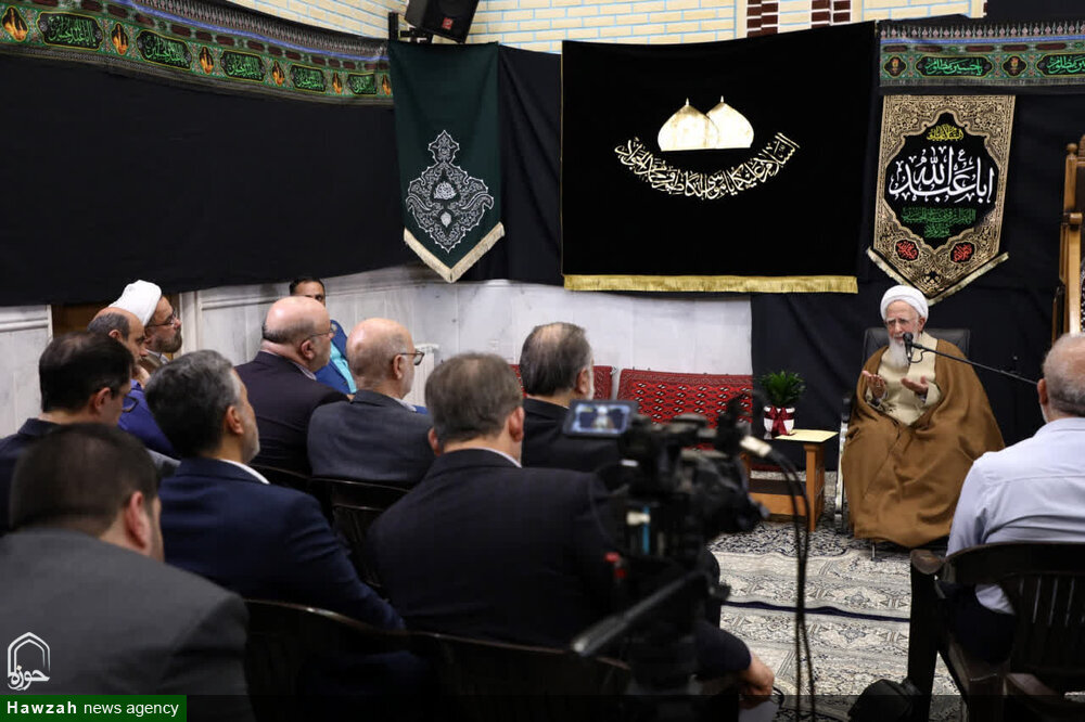 Ayetullah el-Uzma Cevadî Âmulî, Doktorlar ve Üniversite Hocaları ile Görüştü