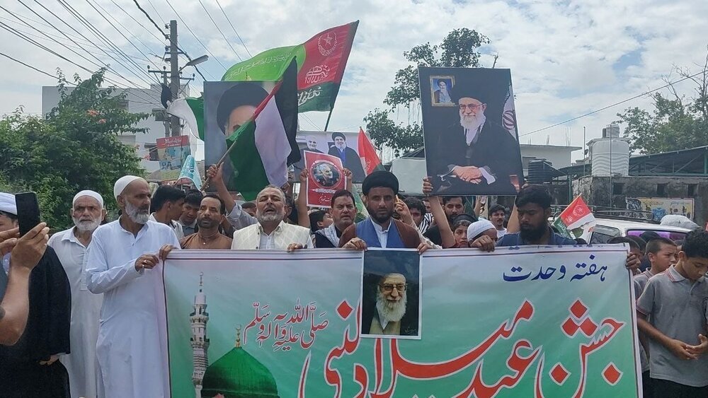 Müslümanların Birlik ve Dayanışmasının Bir Tezahürü: Cammu ve Keşmir’de Peygamber’in (s.a.a) Doğum Günü Yürüyüşü