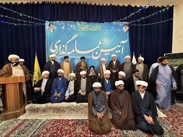 تصاویر/ آیین عمامه‌گذاری جمعی از طلاب مدرسه علمیه حضرت ولی عصر (عج ) اهواز