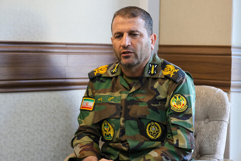 تصاویر/ دیدار فرماندهان ارتش جمهوری اسلامی ایران مستقر در آذربایجان شرقی با  نماینده ولی‌فقیه در استان آذربایجان شرقی