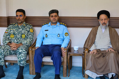 تصاویر/ دیدار فرماندهان ارتش جمهوری اسلامی ایران مستقر در آذربایجان شرقی با  نماینده ولی‌فقیه در استان آذربایجان شرقی