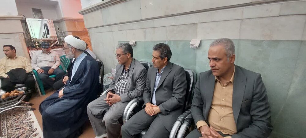 آیین غبارروبی ضریح مطهر حضرت علی ابن امام محمد باقر(ع) در مشهد اردهال برگزار شد