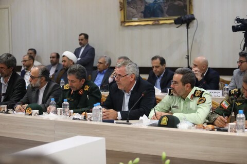 تصاویر/ نشست شورای برنامه ریزی و توسعه استان با حضور رئیس جمهور