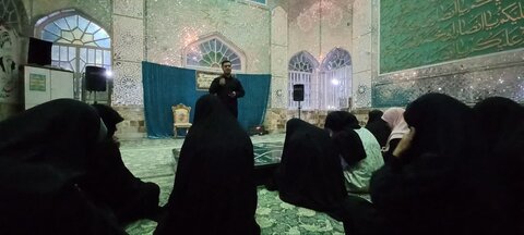 تصاویر/ مراسم شبی با شهدا با حضور طلاب و دانشجویان شهر کشکوئیه