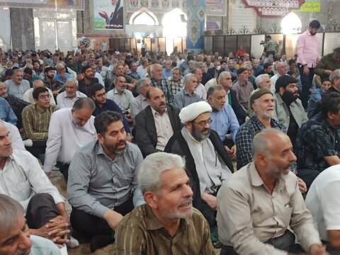 تصاویر/ نمازعبادی سیاسی جمعه کاشان