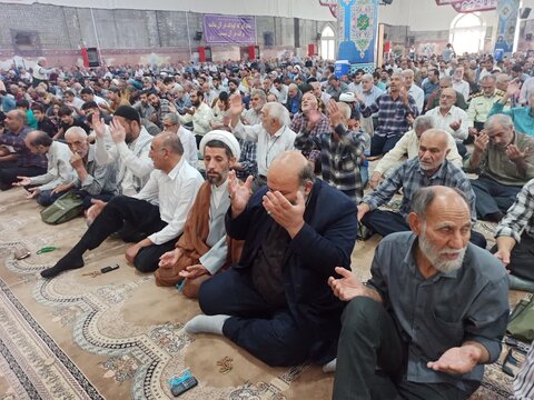 تصاویر/ نمازعبادی سیاسی جمعه کاشان