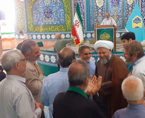 تصاویر/ نمازعبادی سیاسی جمعه آران وبیدگل