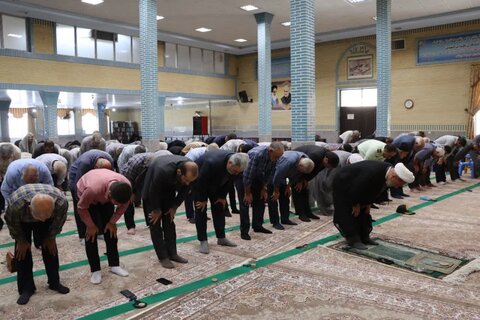 تصاویر/ آیین عبادی سیاسی نماز جمعه نوشین شهر