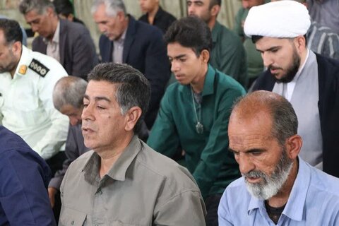 تصاویر/ اقامه نماز جمعه شهر زیدآباد