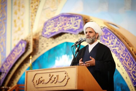 مشهد مقدس قطب علمی، فرهنگی و خدماتی جهان اسلام است