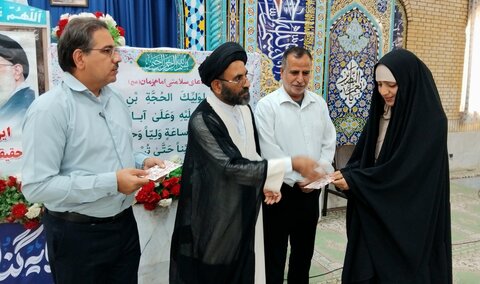 نمازجمعه بندر دیّر به روایت تصویر