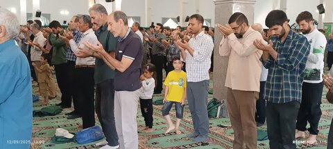 تصاویر/اقامه نماز عبادی سیاسی جمعه در ساوه