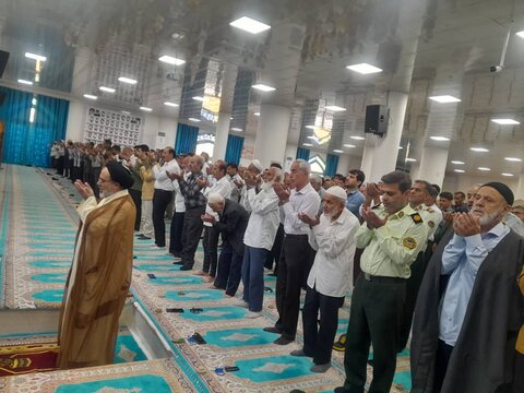 نمازجمعه امروز شهر جم به روایت تصویر