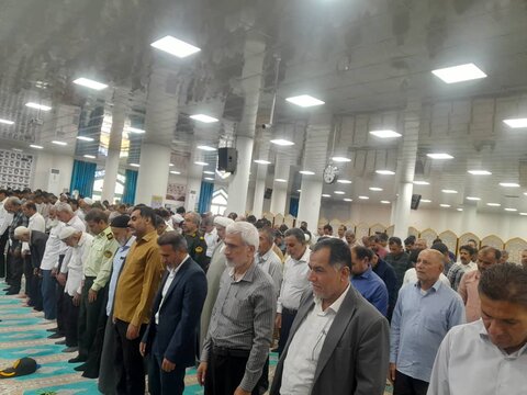 نمازجمعه امروز شهر جم به روایت تصویر