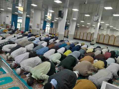 نمازجمعه امروز شهر جم به روایت تصویر