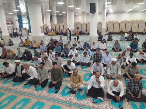 نمازجمعه امروز شهر جم به روایت تصویر