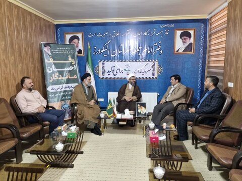 تصاویر دیدار مسئولان اوقاف لرستان با شهید ناصر حسین عربستانی در الیگودرز