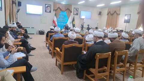 سیاست‌های کلی اقتصادی مقام معظم رهبری  الگویی متفاوت از نسخه‌های غربی ارائه می‌دهد