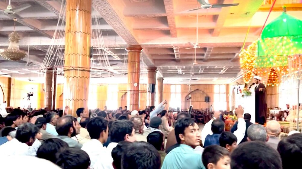 رسول و آل رسول کی حیاتِ طیبہ انسانوں کی ہدایت کے لیے نور کی حیثیت رکھتی ہے، مقررین