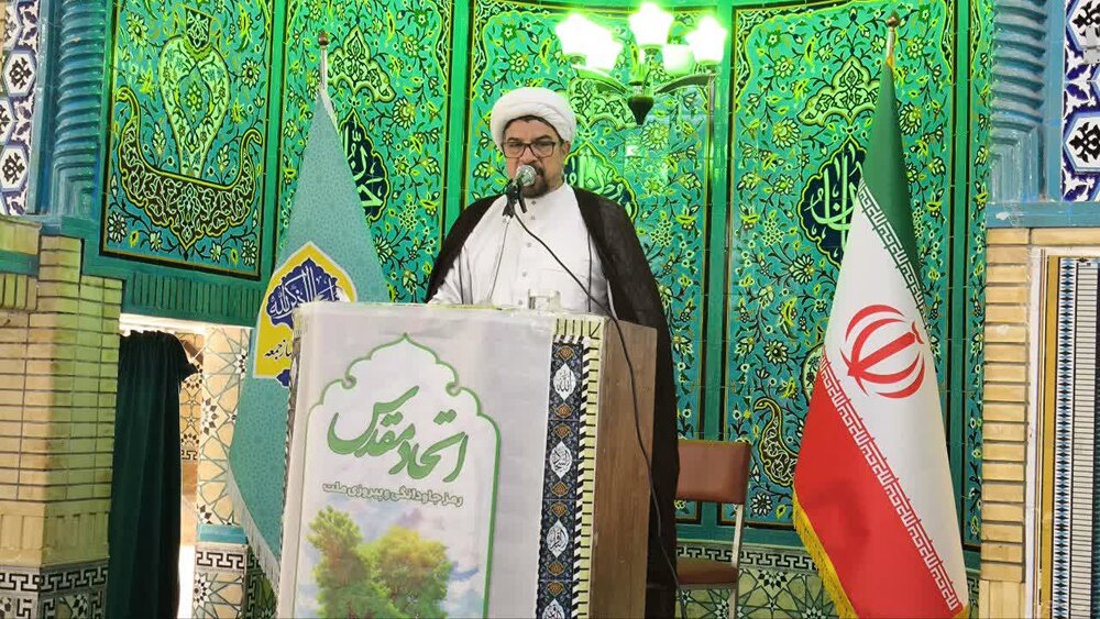 نقدهای دلسوزانه و منصفانه همراه با راهکار برای پیشرفت کشور ضروری است+تصاویر