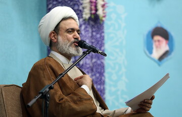 رفتار نیک با خانواده معیار واقعی ایمان است