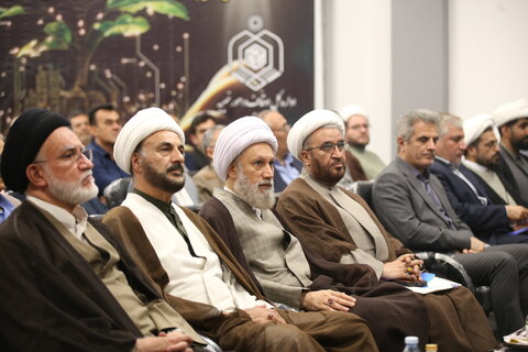 تصاویر| همایش یاوران وقف در فارس