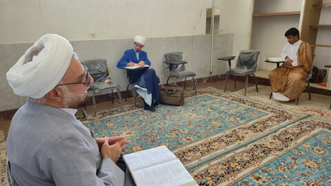 تصاویر/ حضور طلاب مدرسه علمیه آیت‌الله مصطفوی (ره) در کلاس‌های سال تحصیلی جدید