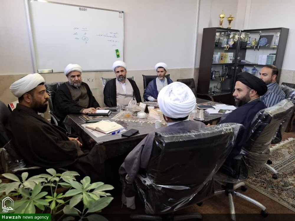 نخستین جلسه معاونین فرهنگی نهادهای حوزوی در سال ۱۴۰۴ برگزار شد
