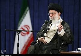 Imam Khamenei: Countries Relying on Others’ Security Will Be Slapped by the Enemy