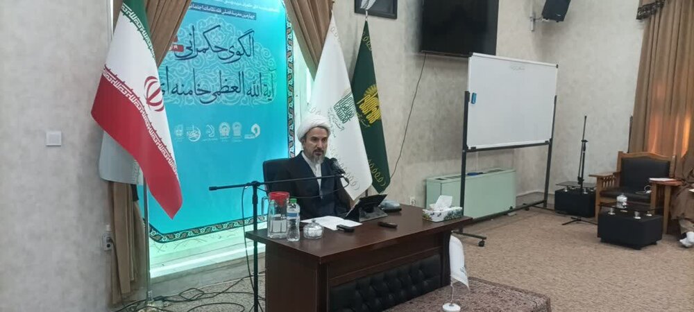 رهبر معظم انقلاب سیاست خارجی را بر اساس عقلانیت، باورهای دینی و تجربه تاریخی هدایت کردند