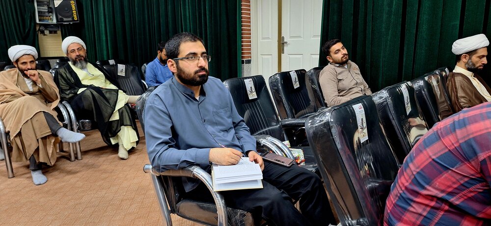 رونمایی و نقد کتاب مکتب شناسی فقهی