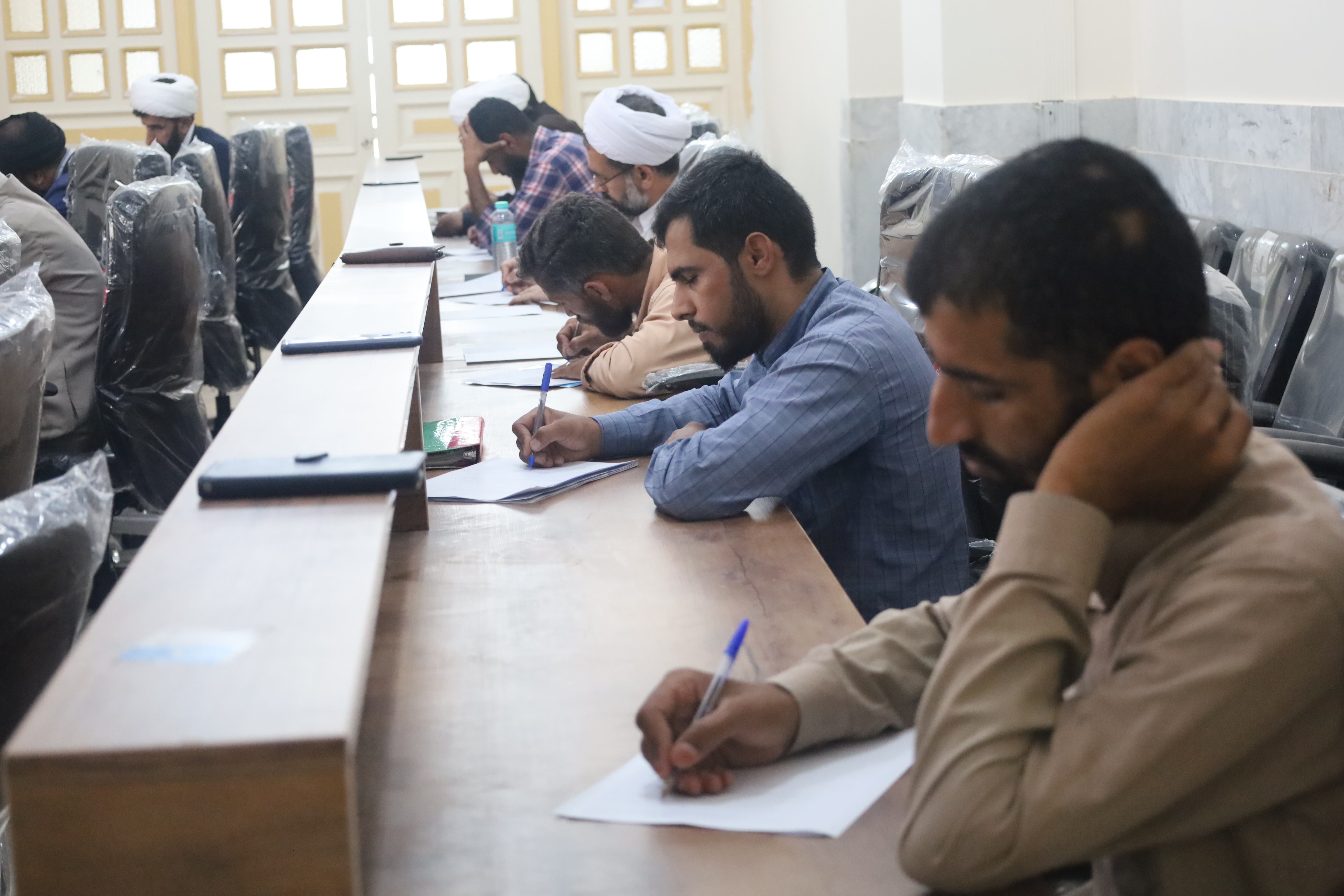 برگزاری آزمون کتبی تدریس  مقدمات و سطح یک حوزه علمیه هرمزگان
