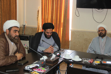 تصاویر/ دیدار مدیر حوزه علمیه  قزوین با واقفین مدارس علمیه استان