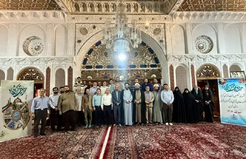 تصاویر / نشست فعالان قرآنی با مدیر کل اوقاف وامور خیریه استان قزوین