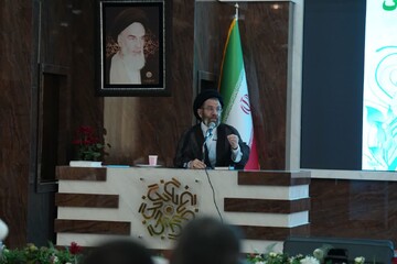 شبکه تربیتی صالحین عاملی در ارتقای اخلاق و باورهای دینی جوانان است