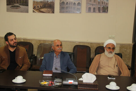 تصاویر /دیدار مدیر حوزه علمیه  قزوین با واقفین مدارس علمیه استان قزوین