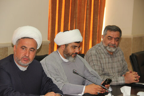 تصاویر /دیدار مدیر حوزه علمیه  قزوین با واقفین مدارس علمیه استان قزوین