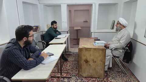 تصاویر/ حضور طلاب مدرسه علمیه امام خمینی(ره) در کلاس‌های سال تحصیلی جدید